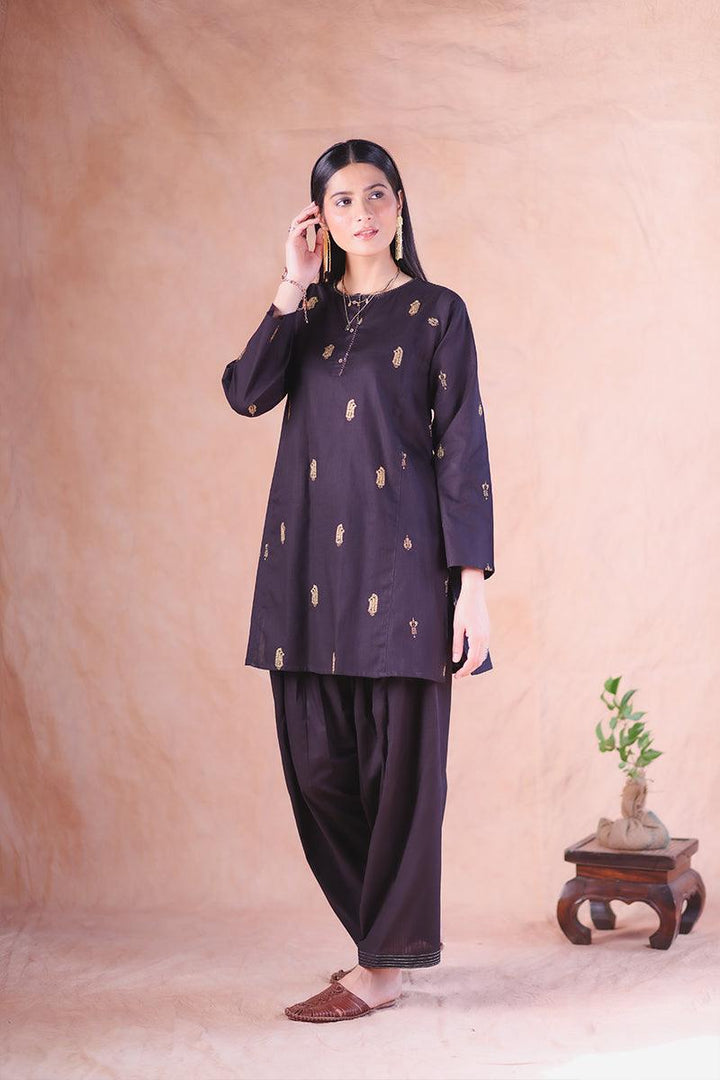 Generation - 2- Piece Classical Aura Set - Black - Studio by TCS