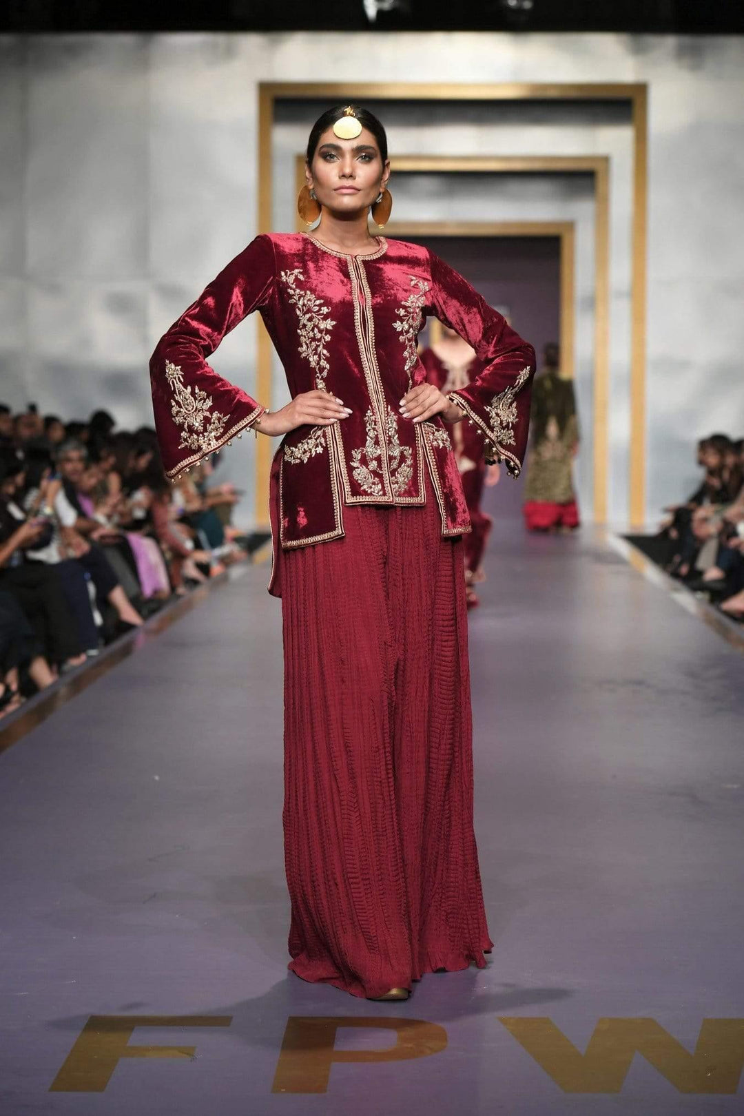Yasmin Zaman - M Velvet Jacket and Pants - F-191 - 2 Piece